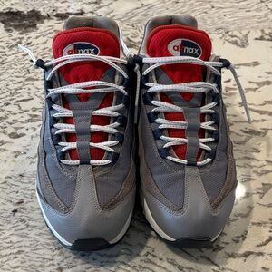 Nike Men's Gray and Red Air Max